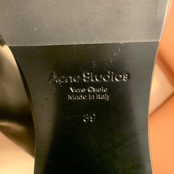 Acne Studios Pointed Toe Chelsea Boots - Picture 5 of 7